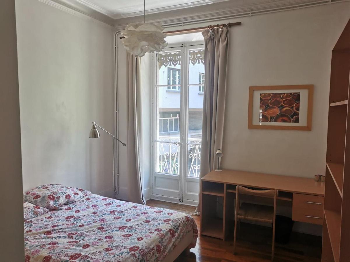 Bel Appartement Charme Ancien Dans Quartier Anime Grenoble Ngoại thất bức ảnh